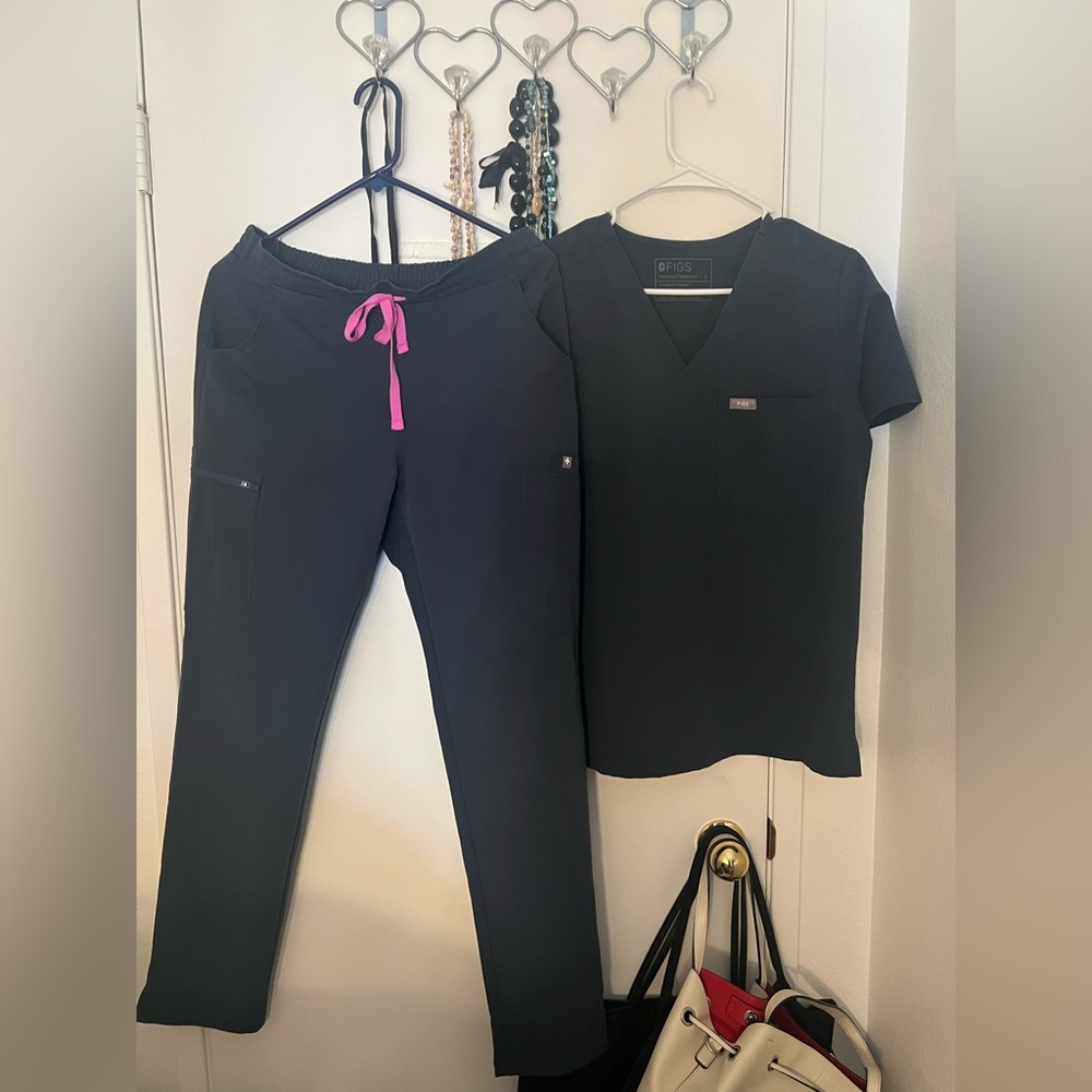 Figs womens charcoal set
